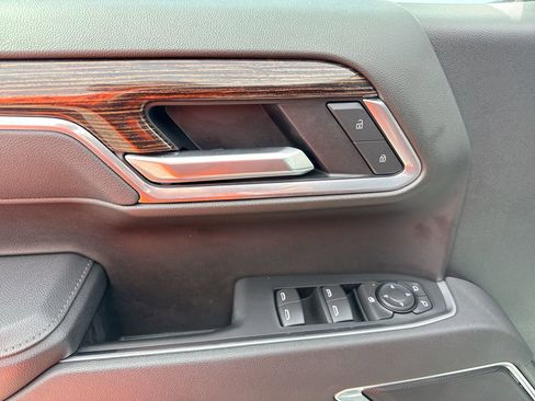 Used 2026 GMC Sierra 1500 Elevation image 15