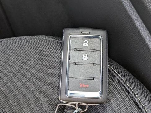 Certified 2025 Jeep Grand Cherokee Laredo X RWD image 36