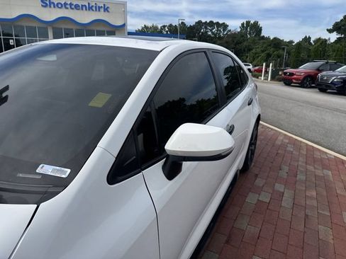 Used 2023 Toyota Corolla XSE FWD image 5