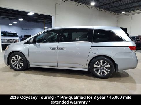 Used 2016 Honda Odyssey Touring image 12