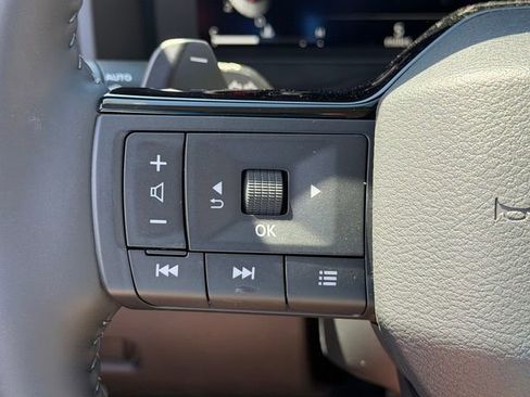 New 2026 Nissan Rogue Platinum AWD/4WD image 13