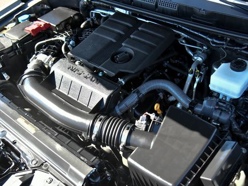 Used 2024 Nissan Frontier PRO-4X w/ Off-Road Protection Package image 47