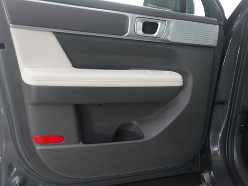 Used 2025 Hyundai Santa Fe SEL image 20