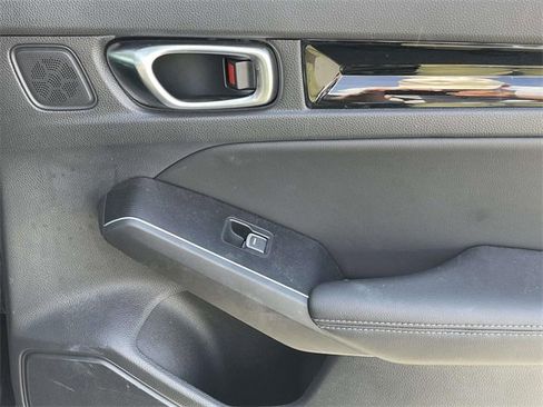 Used 2022 Honda Civic Touring image 20