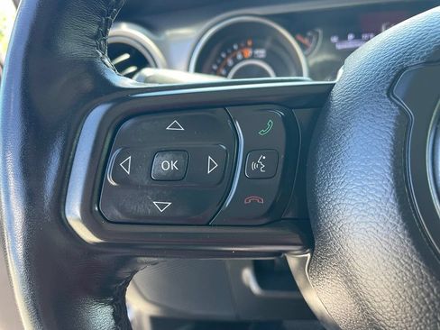 Used 2022 Jeep Wrangler Unlimited Sport AWD/4WD image 28