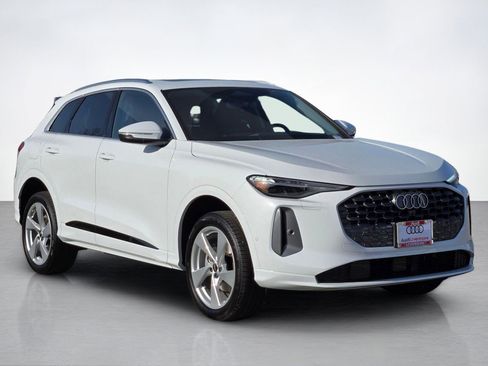 New 2025 Audi Q5 Premium Plus AWD/4WD image 8