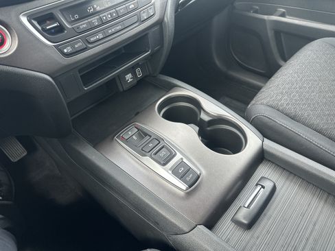 Certified 2023 Honda Ridgeline Sport image 16