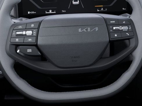 New 2025 Kia K4 EX image 22