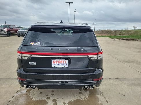 Used 2023 Lincoln Aviator Reserve w/ Equipment Group 201A image 4