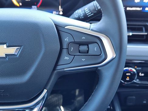 New 2026 Chevrolet TrailBlazer LT w/ Convenience Package FWD image 16