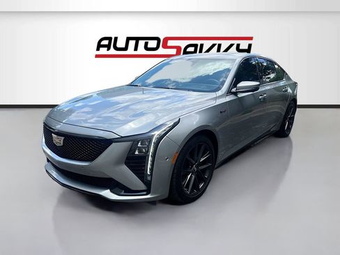 Used 2025 Cadillac CT5 V RWD image 3