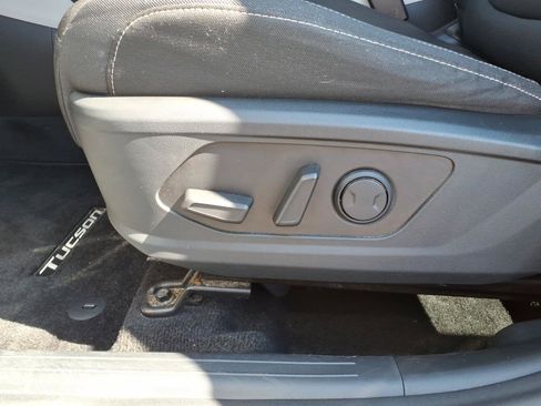 Used 2022 Hyundai Tucson SEL AWD/4WD image 18