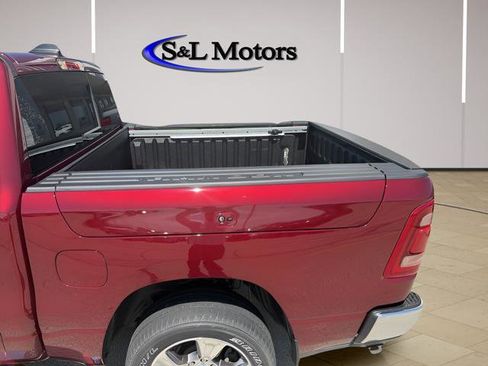 Used 2024 RAM 1500 Laramie AWD/4WD image 8
