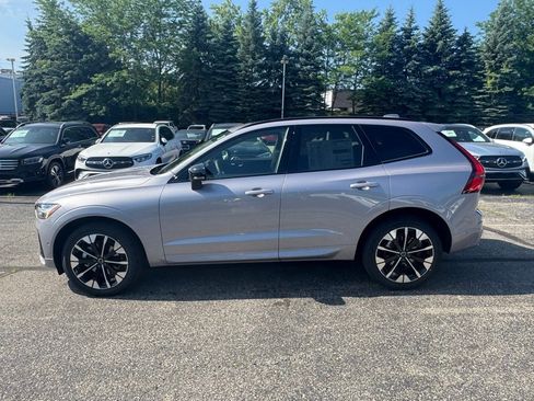 New 2026 Volvo XC60 B5 Plus w/ Protection Package Premier image 4