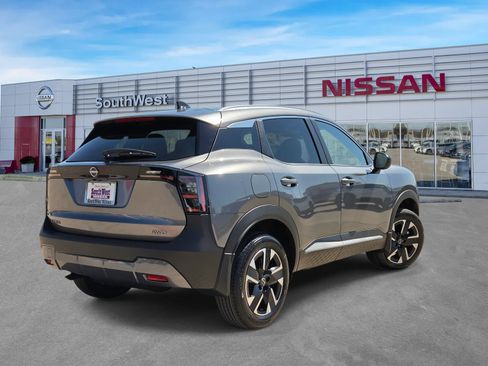 New 2027 Nissan Kicks SV w/ SV Premium Package AWD/4WD image 5