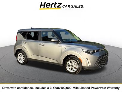 Used 2025 Kia Soul LX w/ LX Technology Package