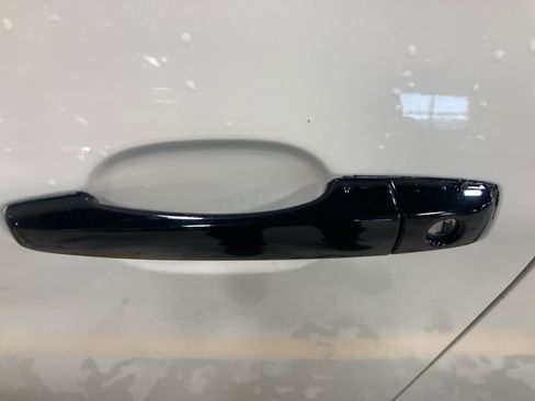 Used 2011 Cadillac CTS Premium image 10