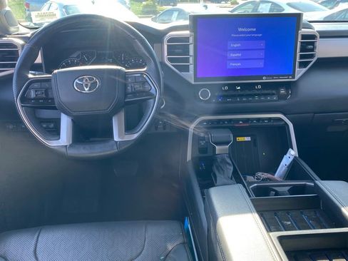 Used 2022 Toyota Tundra Limited AWD/4WD image 9