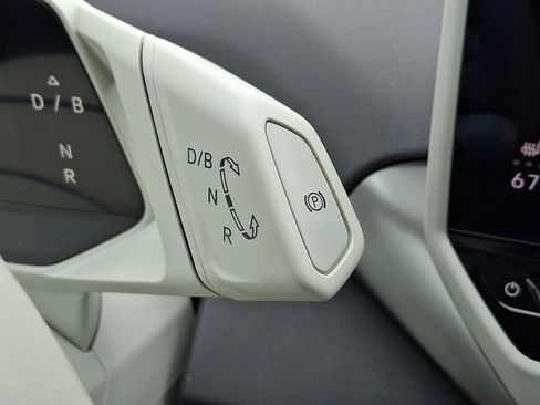 Used 2021 Volkswagen ID.4 1st Edition RWD image 15