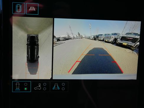 New 2026 GMC Terrain Denali w/ LPO, Black Badging Package image 10