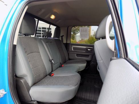 Used 2018 RAM 2500 Big Horn w/ Harvest Edition image 30