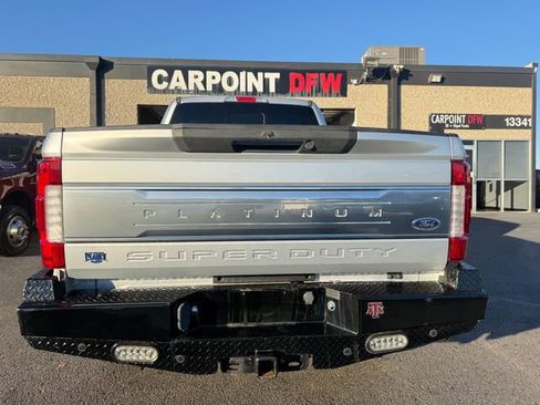 Used 2019 Ford F250 Platinum image 5