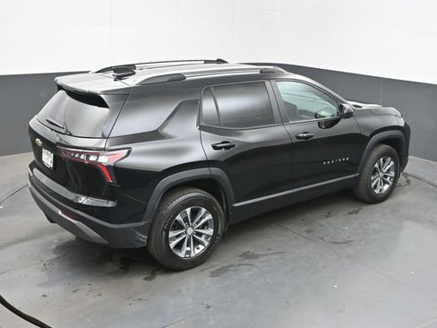 Used 2025 Chevrolet Equinox LT w/ Convenience Package II image 34