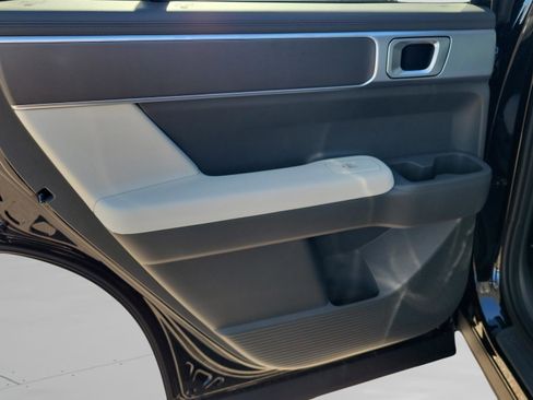 New 2026 Hyundai Santa Fe SE image 11