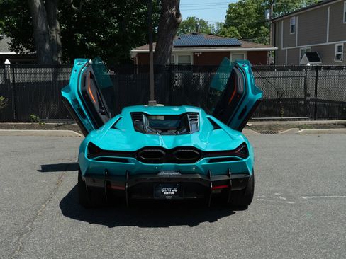 Used 2024 Lamborghini Revuelto AWD/4WD image 62