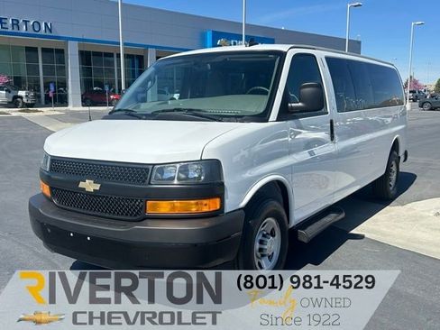 Used 2023 Chevrolet Express 3500 LS image 25
