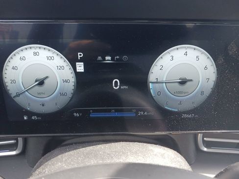 Used 2024 Hyundai Elantra SEL FWD image 23