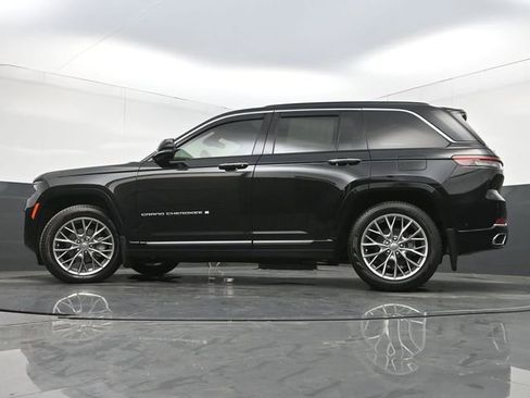 Used 2025 Jeep Grand Cherokee Summit image 41