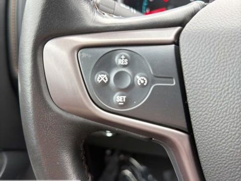 Used 2022 GMC Canyon AT4 image 64