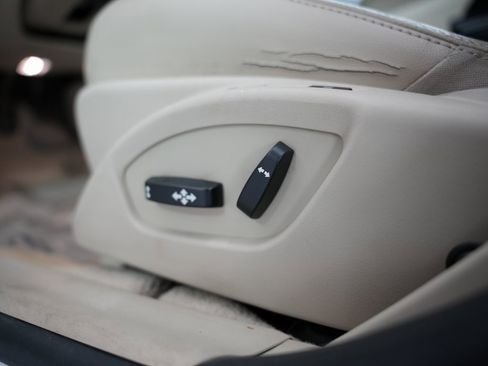 Used 2015 Volvo S60 T5 Platinum image 45