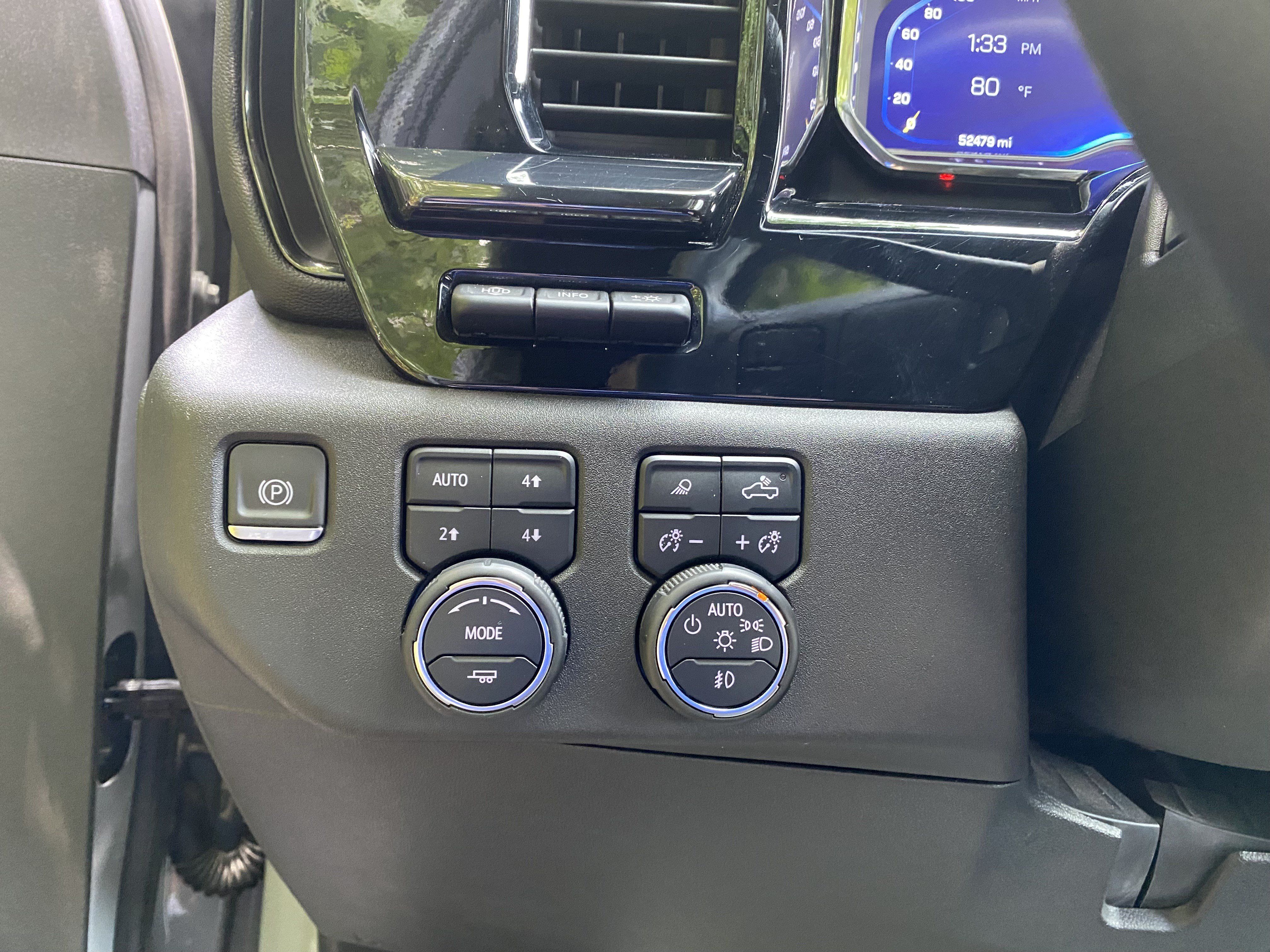 Used 2024 Chevrolet Silverado 2500 ZR2 w/ ZR2 Bison Edition AWD/4WD image 19