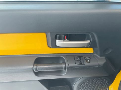 Used 2009 Toyota FJ Cruiser 4WD image 13