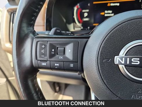 Used 2022 Nissan Pathfinder Platinum AWD/4WD image 18