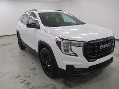 Certified 2023 GMC Terrain SLE w/ Driver Convenience Package