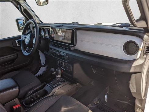 Used 2024 Jeep Wrangler Sport S image 23