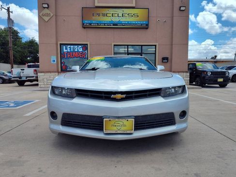 Used 2014 Chevrolet Camaro LT w/ Rear Vision Package RWD image 9