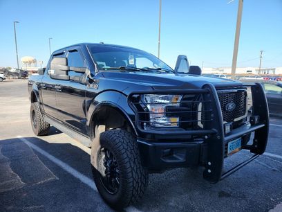 Used 2016 Ford F150 XLT w/ Equipment Group 301A Mid