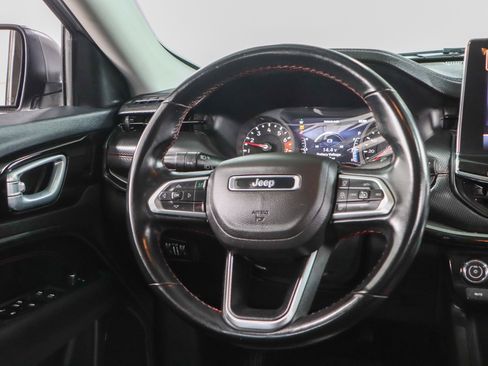 Used 2022 Jeep Compass Trailhawk w/ Trailhawk Convenience Group image 12