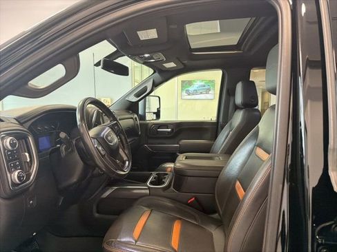 Used 2021 GMC Sierra 2500 AT4 image 17