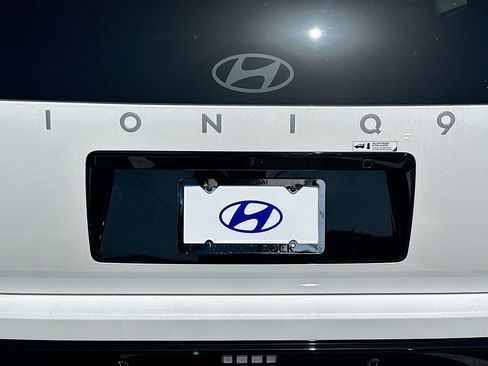 New 2026 Hyundai Ioniq 9 SEL image 22