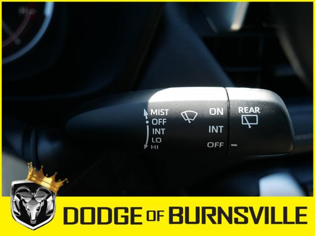 Used 2025 Toyota RAV4 LE AWD/4WD image 27