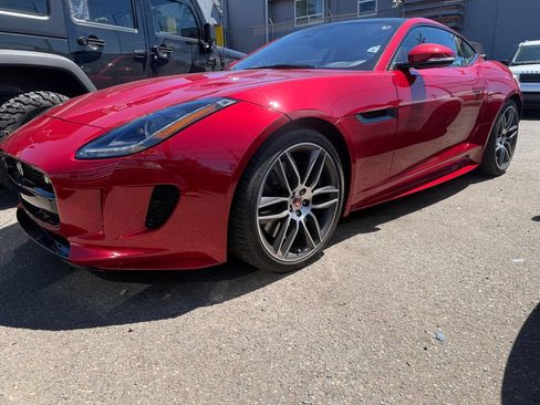 Used 2017 Jaguar F-TYPE R AWD/4WD image 3