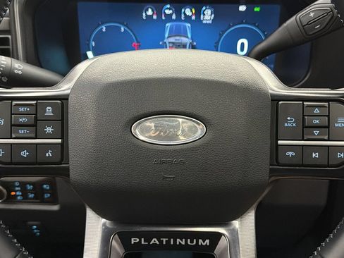Used 2026 Ford F450 Platinum w/ FX4 Off-Road Package AWD/4WD image 29