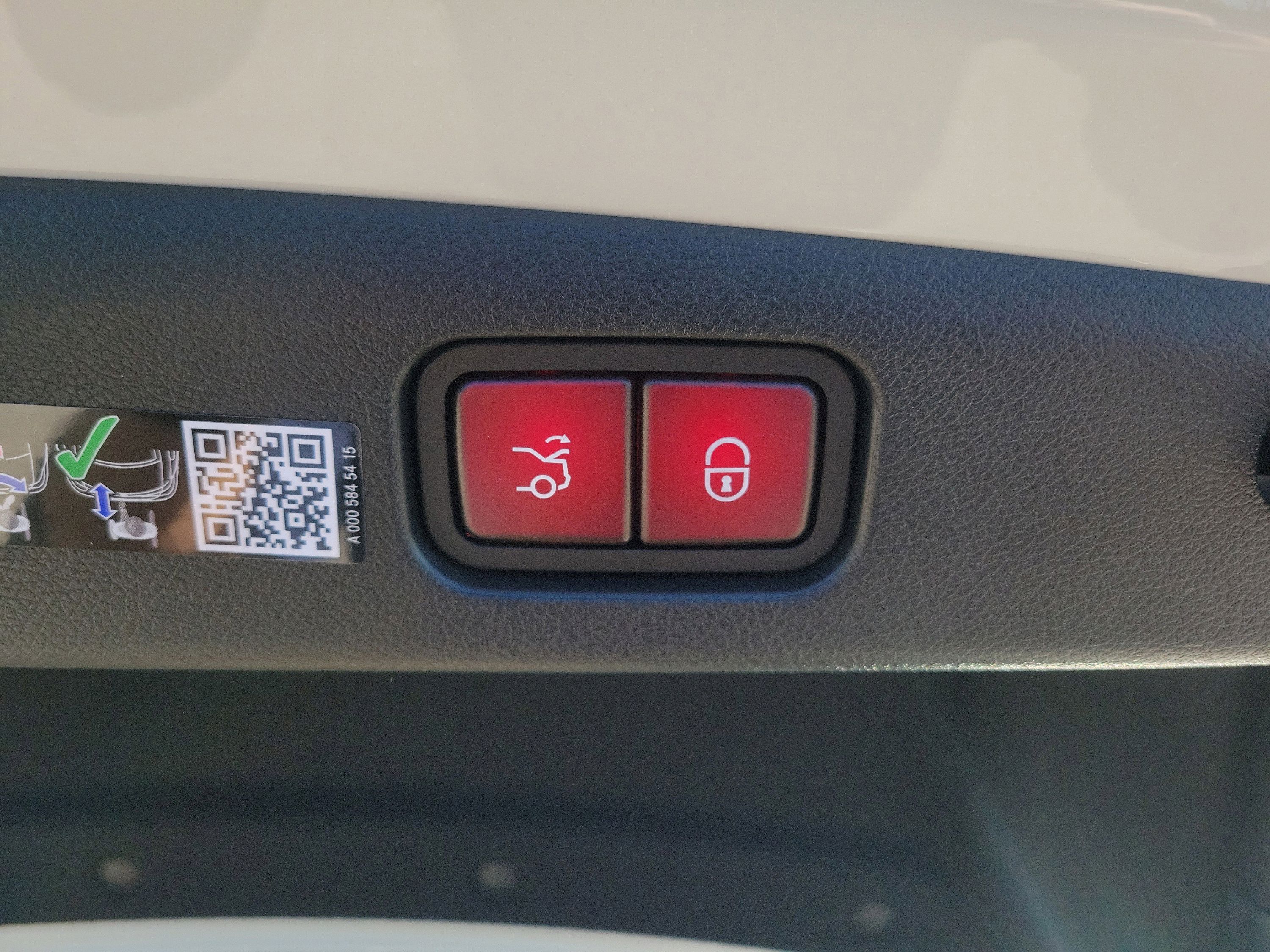 Certified 2026 Mercedes-Benz E 350 Sedan image 28