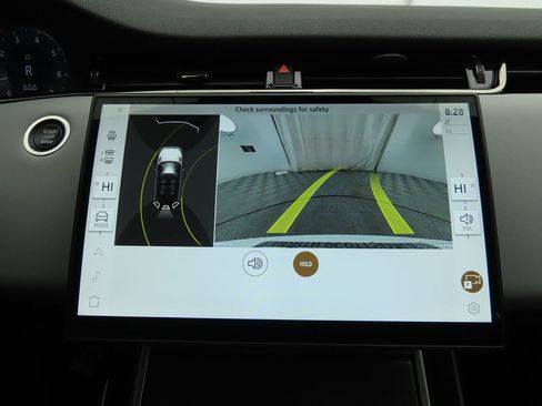 Used 2024 Land Rover Range Rover Evoque Dynamic SE image 15