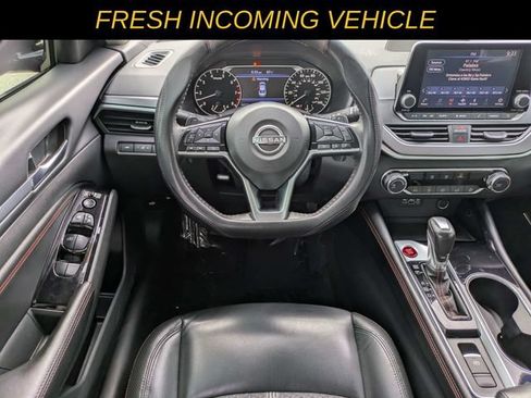 Used 2023 Nissan Altima 2.5 SR AWD/4WD image 14